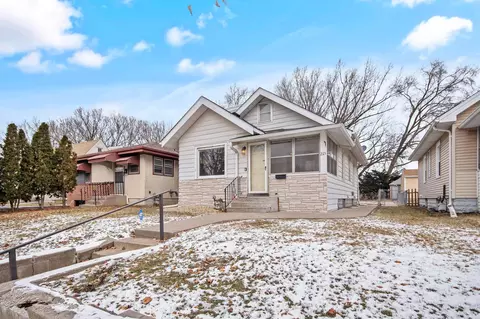 215 Maryland Ave W, Saint Paul, MN 55117