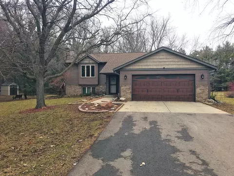 2697 45th Ave SE, Rochester, MN 55904