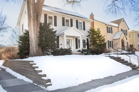 1822 Stanford Ave, Saint Paul, MN 55105