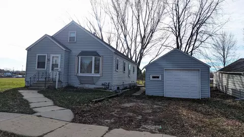 209 12th Ave SW, Austin, MN 55912