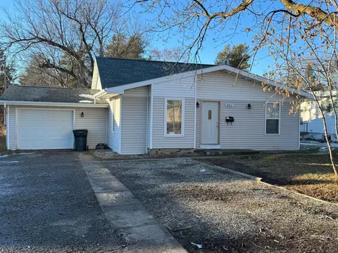 2411 Bemidji Ave N, Bemidji, MN 56601