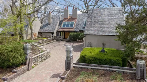 14013 Frontier Ln, Burnsville, MN 55337