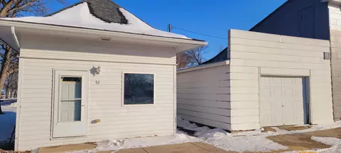 92 N 1st St, Cottonwood, MN 56229