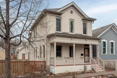 284 Forbes Ave, Saint Paul, MN 55102