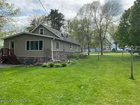509 Larson Ave, Ashby, MN 56309 photo 2