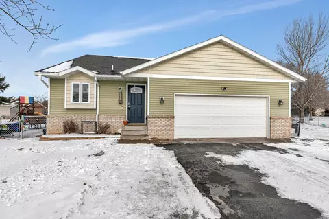 518 8th Street Loop NW, Rice, MN 56367