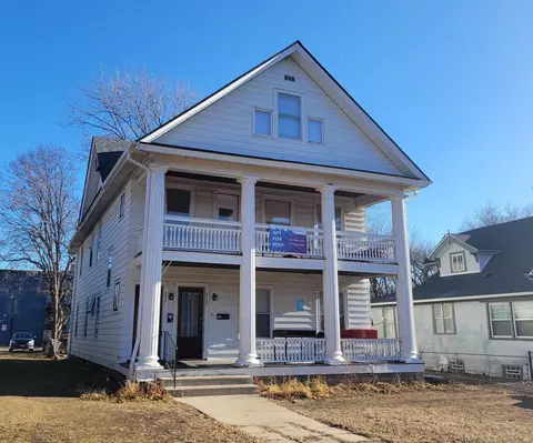 2521 Pleasant Ave, Minneapolis, MN 55404