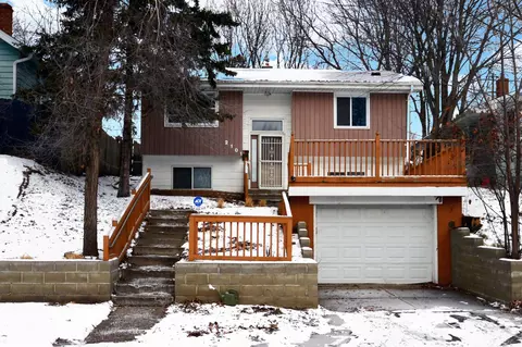 2101 Waukon Ave, Saint Paul, MN 55119