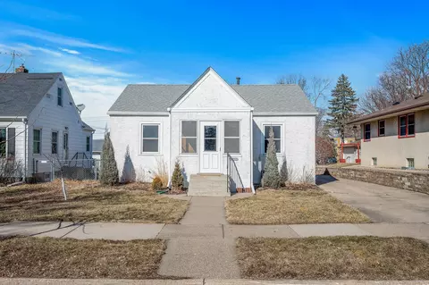 701 36 12 Ave NE, Minneapolis, MN 55418