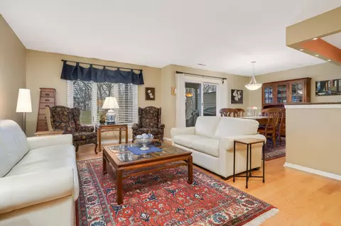 6316 Red Fox Ln, Edina, MN 55436