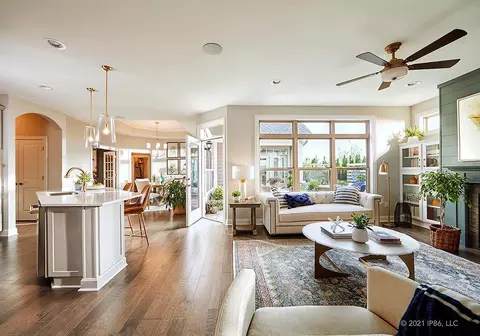 2260 Old Bridge Ln, Hastings, MN 55033