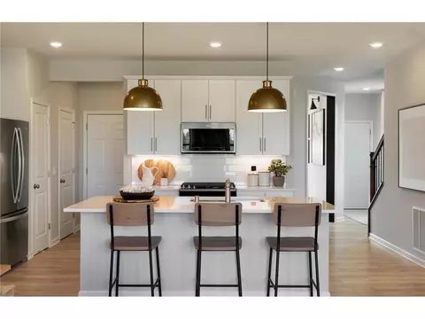 4885 Avery Ct, Eagan, MN 55123 photo 20