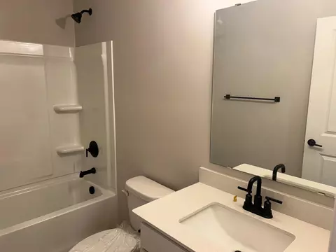 4857 Avery Ct, Eagan, MN 55123 photo 10