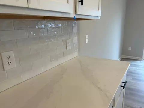 4857 Avery Ct, Eagan, MN 55123 photo 3