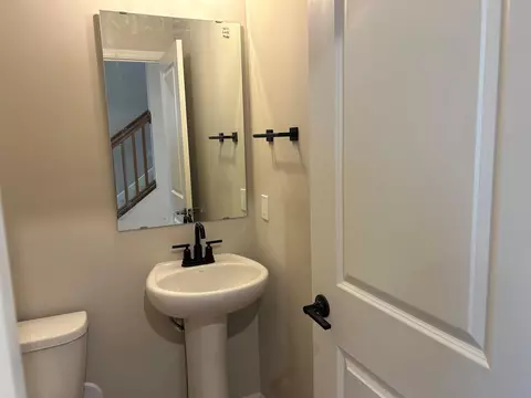 4857 Avery Ct, Eagan, MN 55123 photo 4