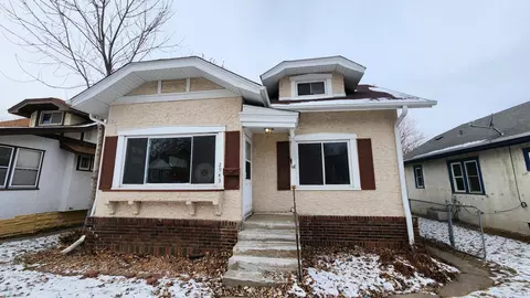 2943 Knox Ave N, Minneapolis, MN 55411
