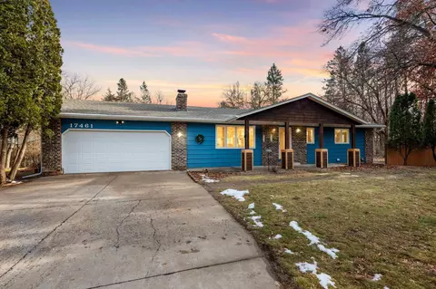 17461 Blackfoot St NW, Andover, MN 55304