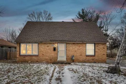 7007 Lombardy Ln, Crystal, MN 55428