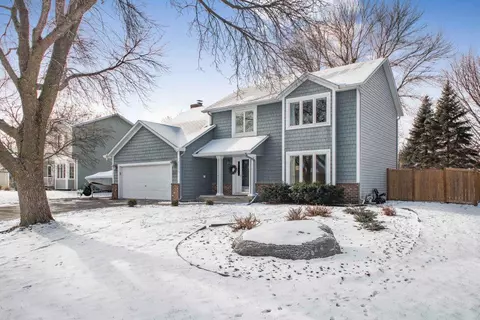 9635 Polaris Ln N, Maple Grove, MN 55369