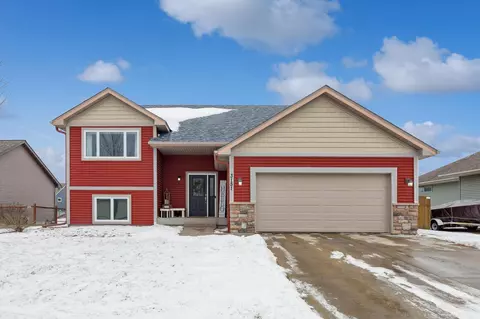 3151 Derby St, River Falls, WI 54022
