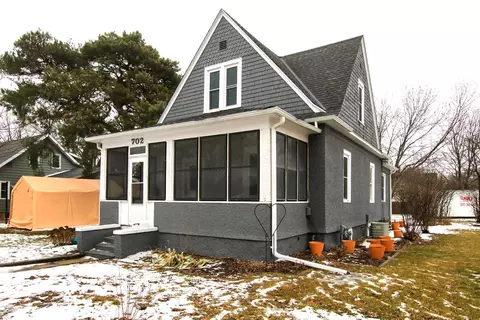 702 Marshall Ave N, Litchfield, MN 55355