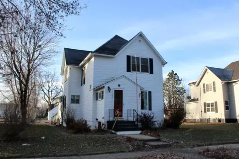141 1st St SE, Blooming Prairie, MN 55917