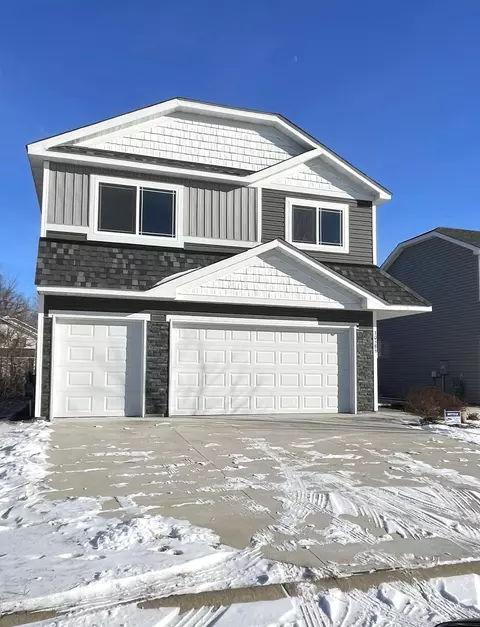 30585 Revere Ave, Shafer, MN 55074