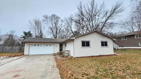 3174 109th Ln NW, Coon Rapids, MN 55433
