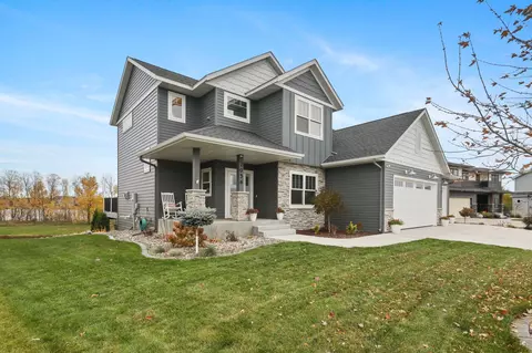 2036 Sandstone Loop N N, Sartell, MN 56377