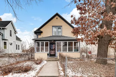 2414 Aldrich Ave N, Minneapolis, MN 55411