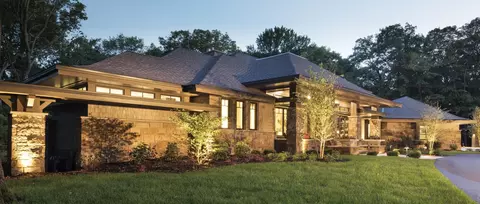 1175 Mooney Lake Dr, Wayzata, MN 55391