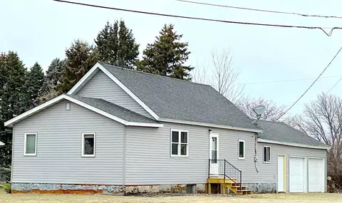 202 Main St N, Waldorf, MN 56091