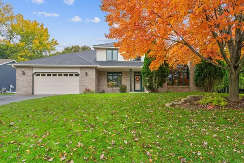 14320 42nd Ave N, Plymouth, MN 55446