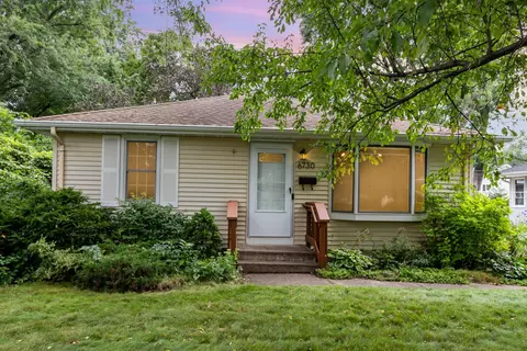 6730 50th Ave N, Crystal, MN 55428