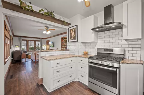 4042 Sheridan Ave N, Minneapolis, MN 55412