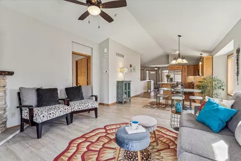 Living - 2744 Platinum St, Saint Augusta, MN 56301 photo 2 of 7