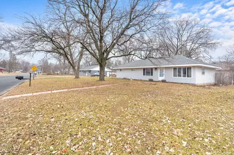 10101 Sycamore St NW, Coon Rapids, MN 55433