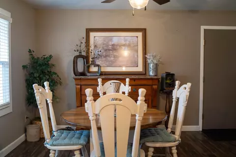 105 16th St E, Glencoe, MN 55336 photo 5