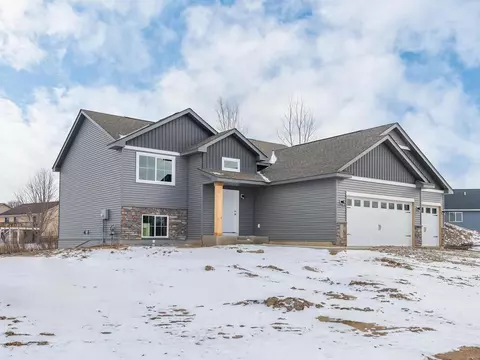 2135 River Bend Trl, Mayer, MN 55360