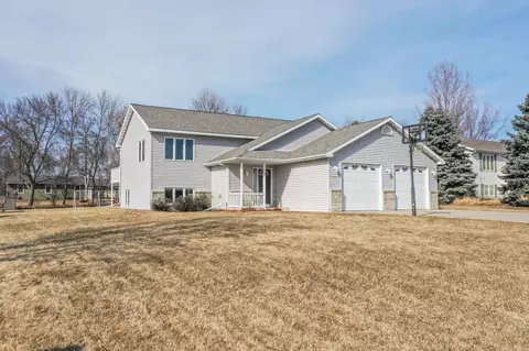 1112 Madisson St, Alexandria, MN 56308