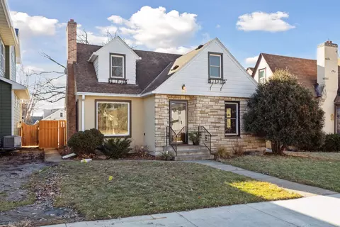 1302 Eleanor Ave, Saint Paul, MN 55116