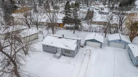 22 Edwards Dr, Silver Bay, MN 55614