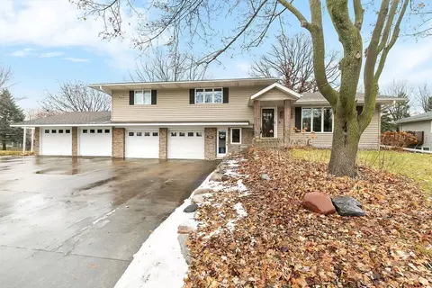 116 3rd St NE, Saint Michael, MN 55376