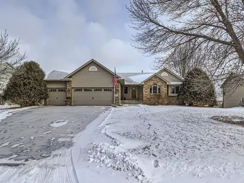21338 Goldenrod Cir, Rogers, MN 55374