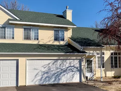 564 Aqua Cir, Lino Lakes, MN 55014