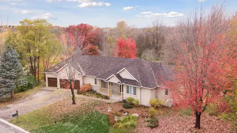 1779 Ivory Ave N, Lake Elmo, MN 55042