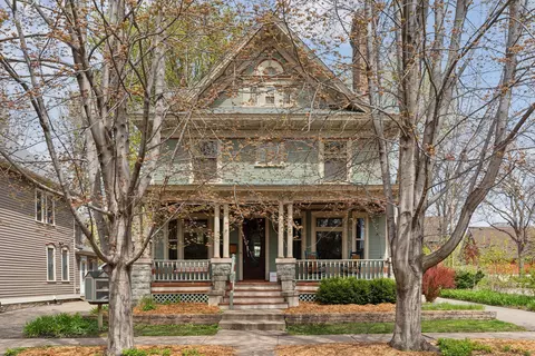 463 Marshall Ave, Saint Paul, MN 55102