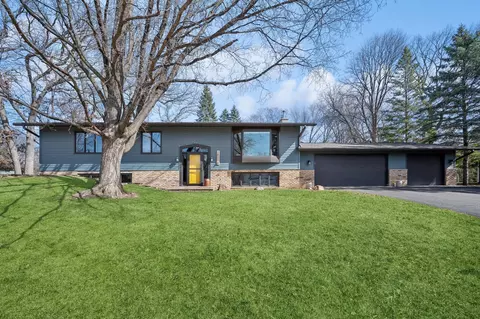 1611 Oak Ave, Arden Hills, MN 55112