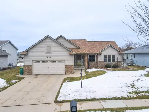 3628 Ironwood Ct SW, Rochester, MN 55902