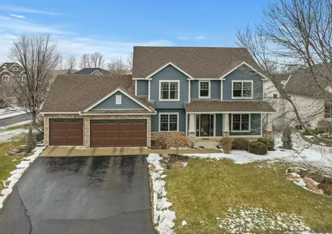 2748 Cougar Path NW, Prior Lake, MN 55372